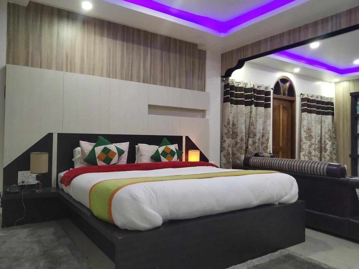 Namaste Ziro Palace Inn - A Boutique Hotel Hāpoli Extérieur photo