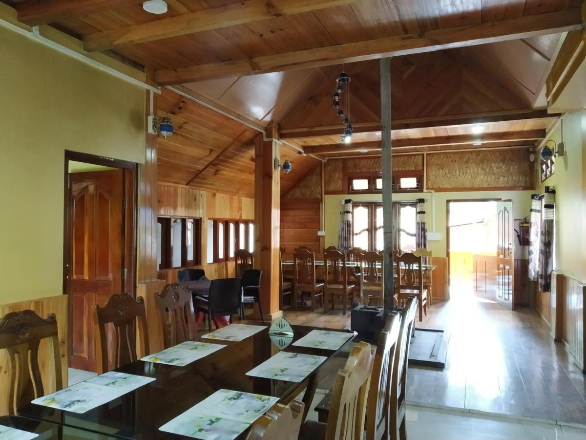 Namaste Ziro Palace Inn - A Boutique Hotel Hāpoli Extérieur photo