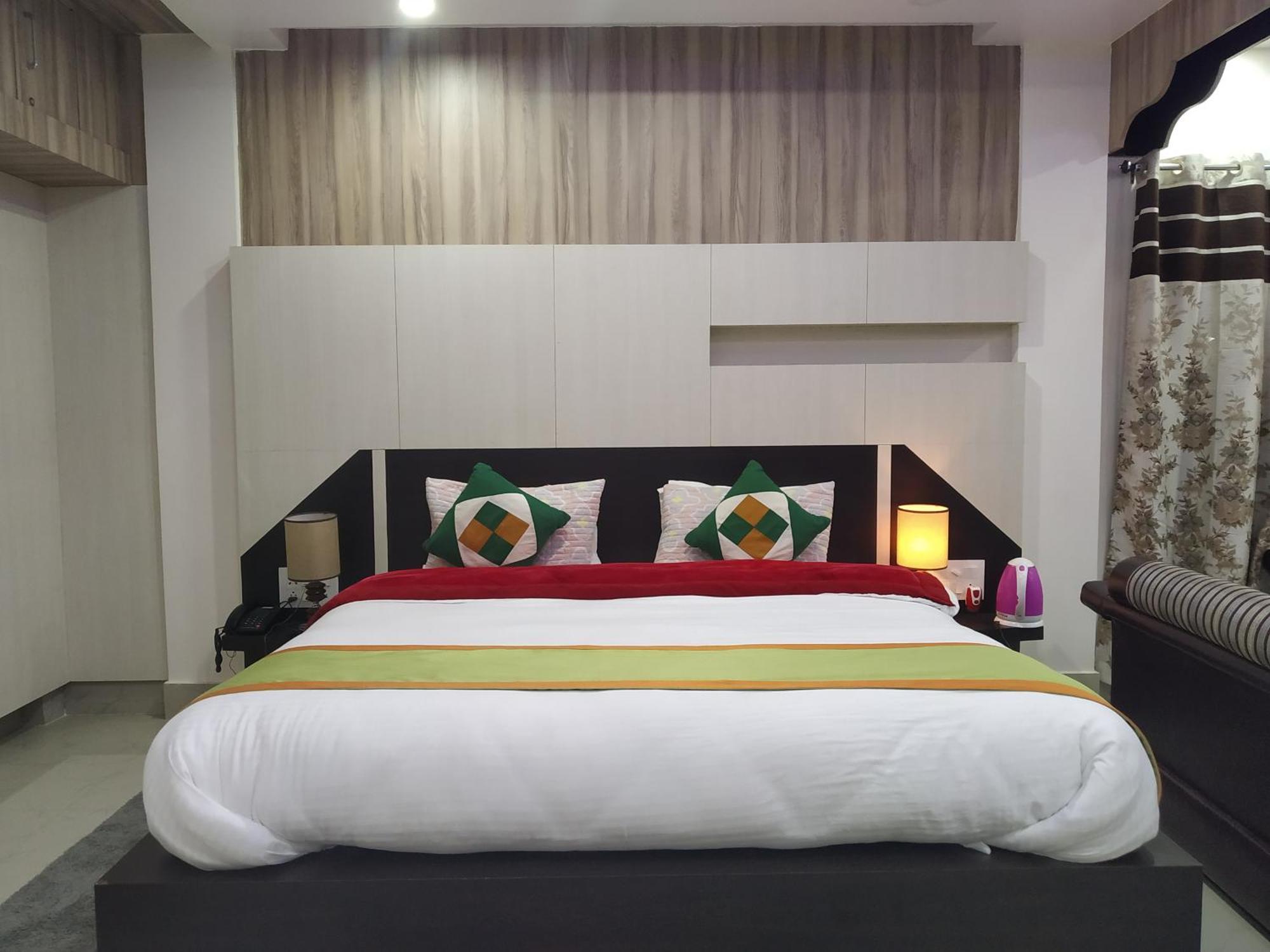 Namaste Ziro Palace Inn - A Boutique Hotel Hāpoli Extérieur photo