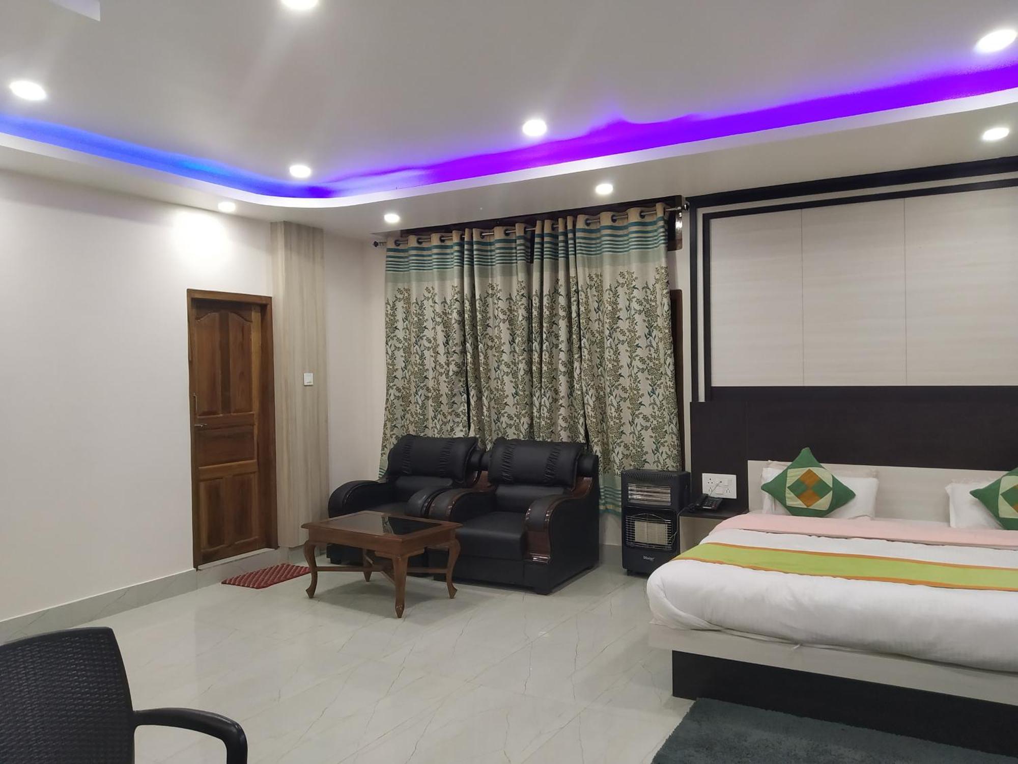 Namaste Ziro Palace Inn - A Boutique Hotel Hāpoli Extérieur photo