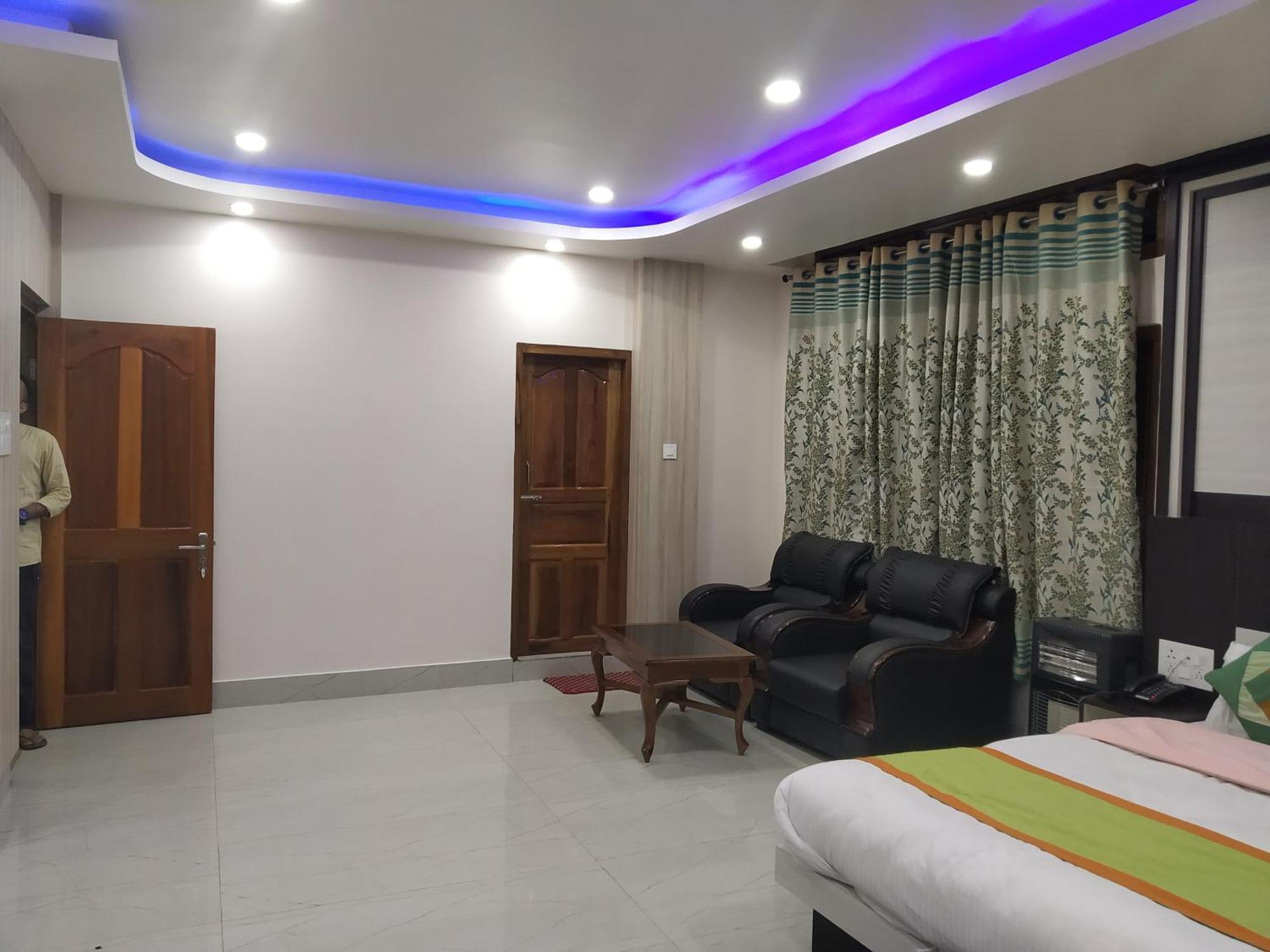 Namaste Ziro Palace Inn - A Boutique Hotel Hāpoli Extérieur photo