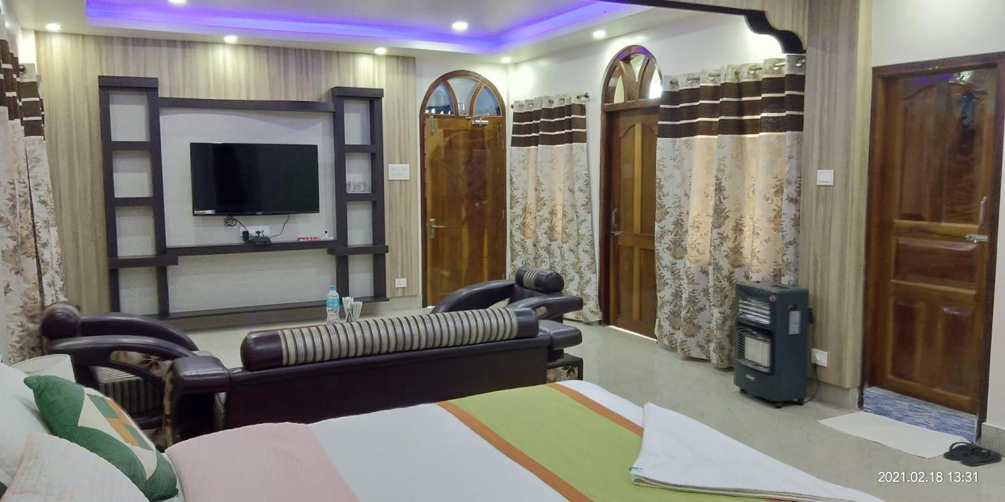 Namaste Ziro Palace Inn - A Boutique Hotel Hāpoli Extérieur photo